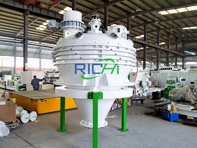 Advantages of Vacuum Spraying Machine