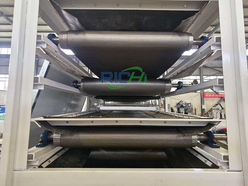 belt-dryer-in-production