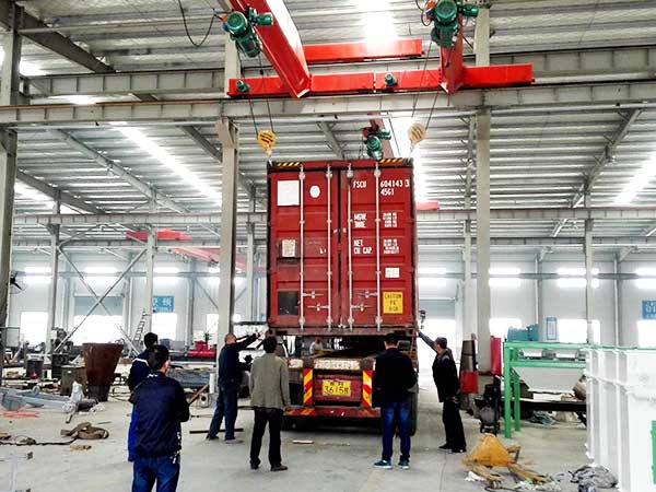 delivery of feed mixer machine