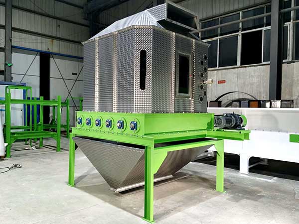 pellet-cooler-in-workshop