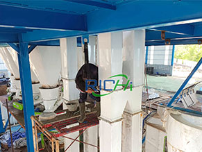 2 ton shrimp feed production line in Indonesia Commissioning