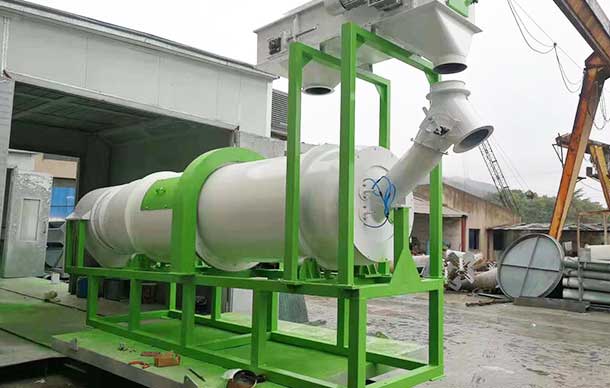 Feed pellet line spraying equipment